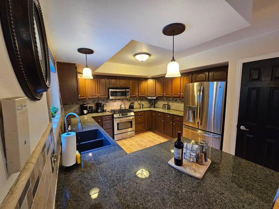 Private And Updated Breck Home With Hot Tub Breckenridge Zewnętrze zdjęcie
