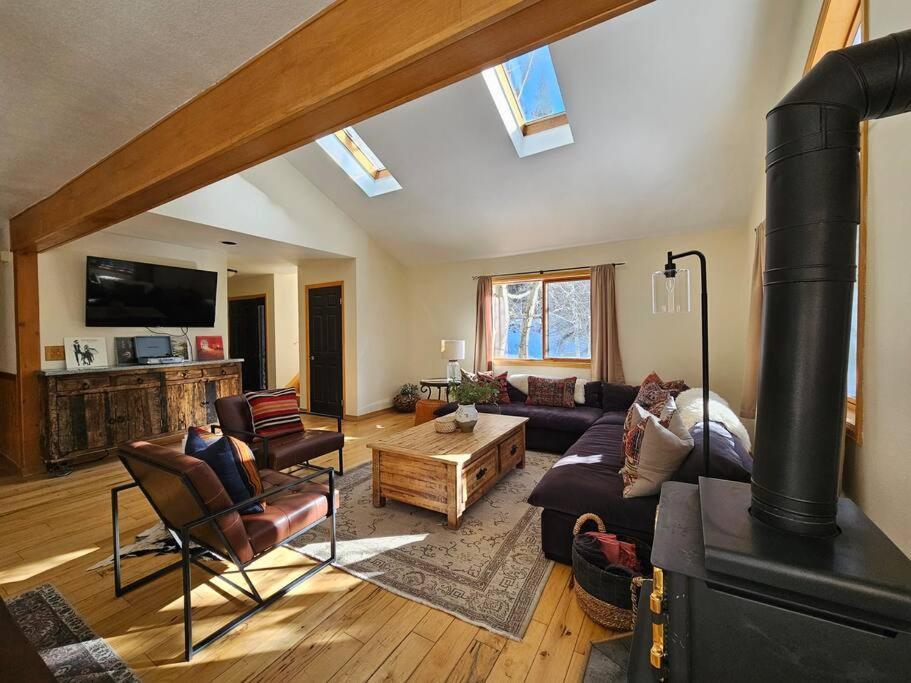 Private And Updated Breck Home With Hot Tub Breckenridge Zewnętrze zdjęcie